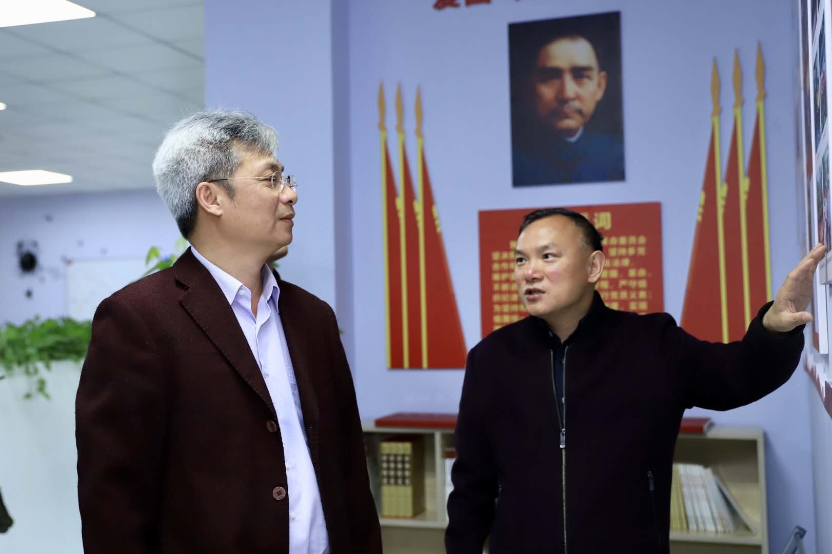 微信图片_20190418095229.jpg